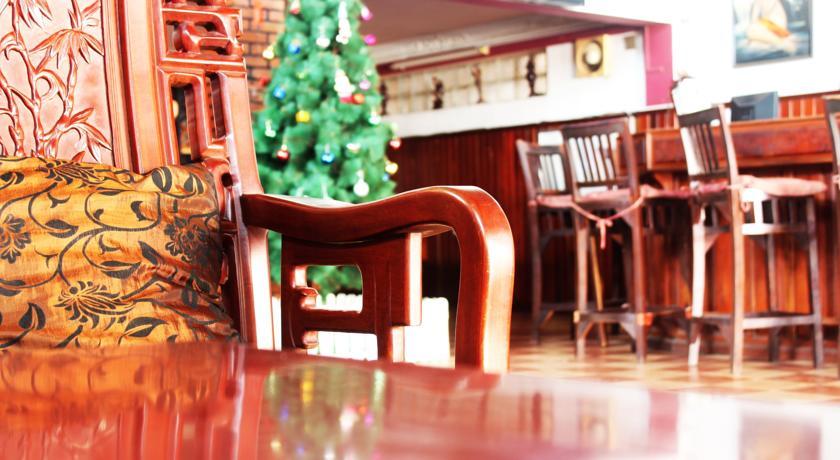 Flamingos Hotel Phnom Penh Exteriör bild